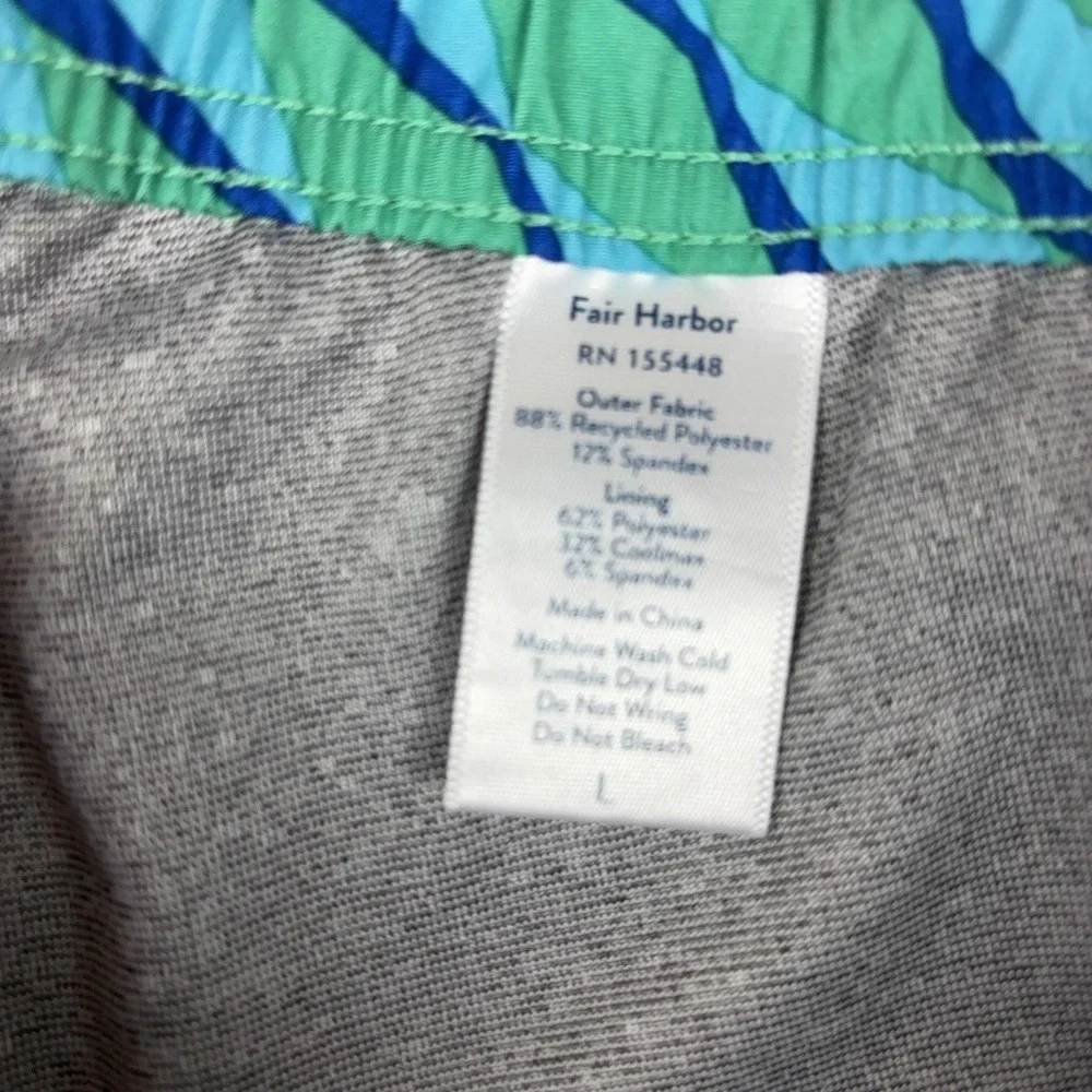 Fair Harbor Swim Shorts Mens Large Blue Green Geometric Trunks Lined Stretch